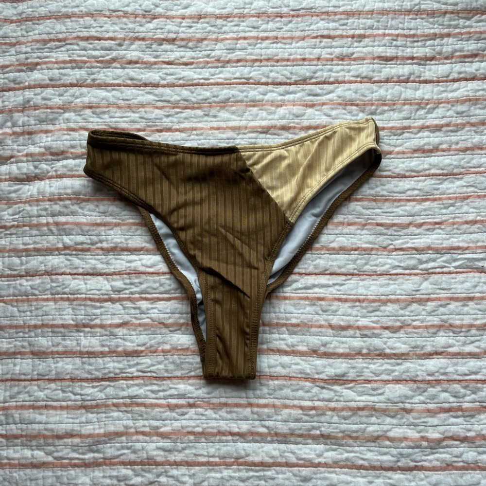 Tan Shein color block bathing suit bottoms (small)